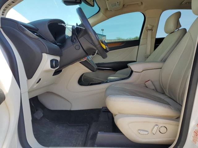 5LMTJ3DH6GUJ08257 - 2016 LINCOLN MKC RESERVE თეთრი ფოტო 7