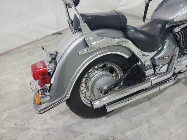 JS1VS55A762100358 - 2006 SUZUKI C50 SILVER photo 10