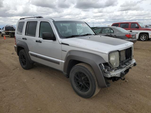 1J4PN3GK4BW581697 - 2011 JEEP LIBERTY RENEGADE SILVER photo 4