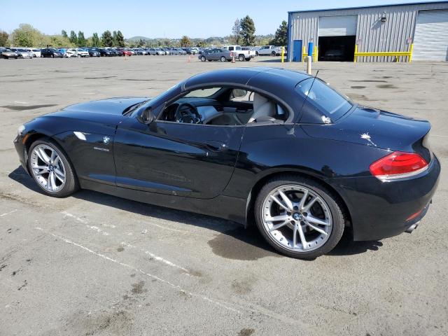 WBALM53519E160651 - 2009 BMW Z4 SDRIVE30I BLACK photo 2
