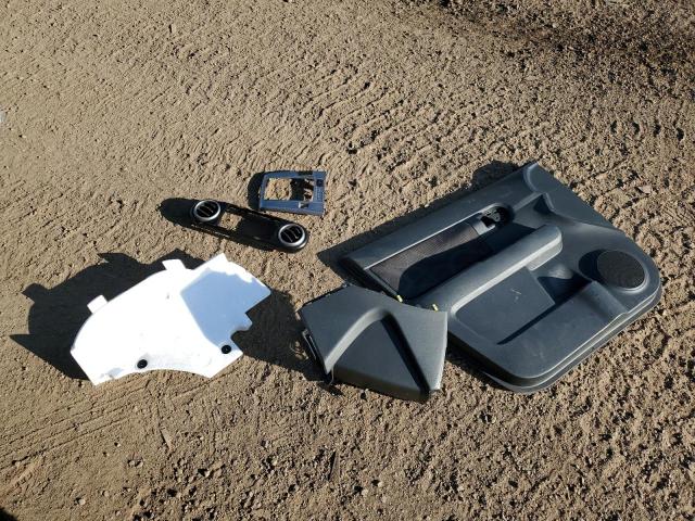 JTLZE4FE0FJ073394 - 2015 TOYOTA SCION XB 银色 照片 11