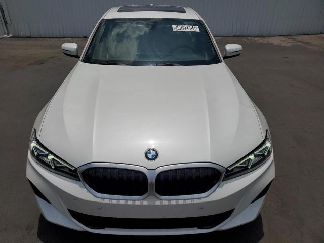 3MW69FF0XP8D35659 - 2023 BMW 330I WHITE photo 5