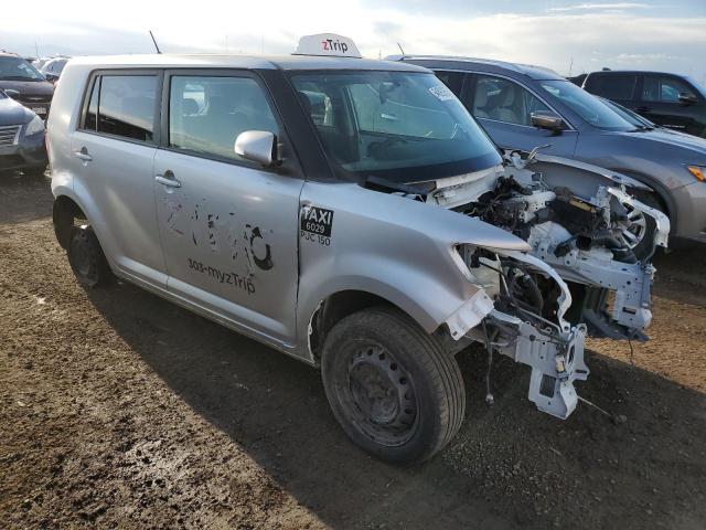 JTLZE4FE9FJ074396 - 2015 TOYOTA SCION XB 银色 照片 4