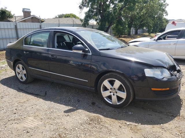 WVWAK73C48E089891 - 2008 VOLKSWAGEN PASSAT KOMFORT BLACK photo 4