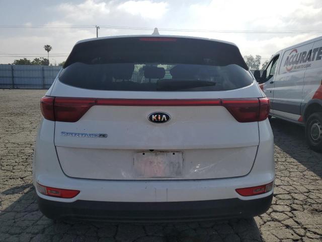 KNDPM3ACXH7170933 - 2017 KIA SPORTAGE LX WHITE photo 6