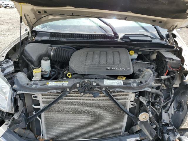 2C4RC1CGXDR511725 - 2013 CHRYSLER TOWN & COU TOURING L GOLD photo 12