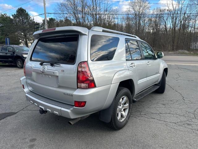 JTEBU14R640023652 - 2004 TOYOTA 4RUNNER SR5 银色 照片 4