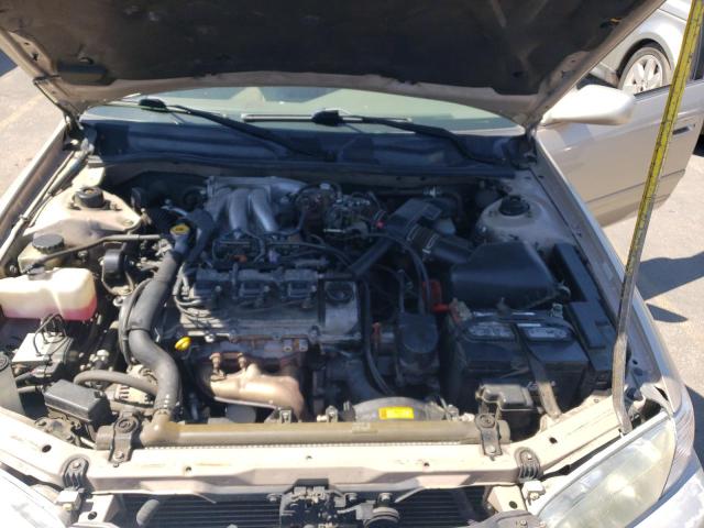 JT2BF22K810327662 - 2001 TOYOTA CAMRY CE TAN photo 11