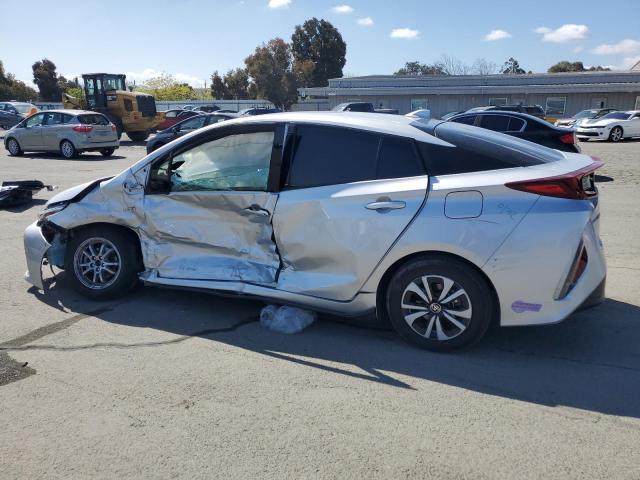 JTDKARFPXK3117889 - 2019 TOYOTA PRIUS PRIM 银色 照片 2