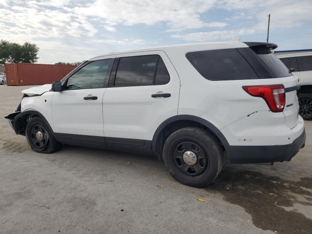 1FM5K8AR4GGC61253 - 2016 FORD EXPLORER POLICE INTERCEPTOR თეთრი ფოტო 2