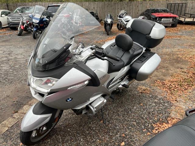 WB10388057ZT10948 - 2007 BMW R1200 RT SILVER photo 2