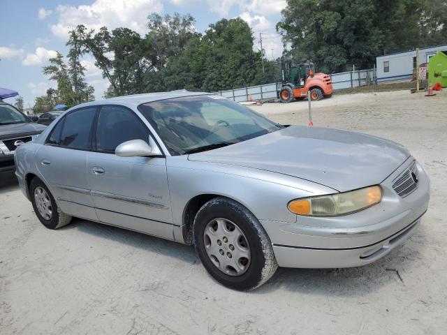 2G4WB52K011139496 - 2001 BUICK REGAL LS 银色 照片 4