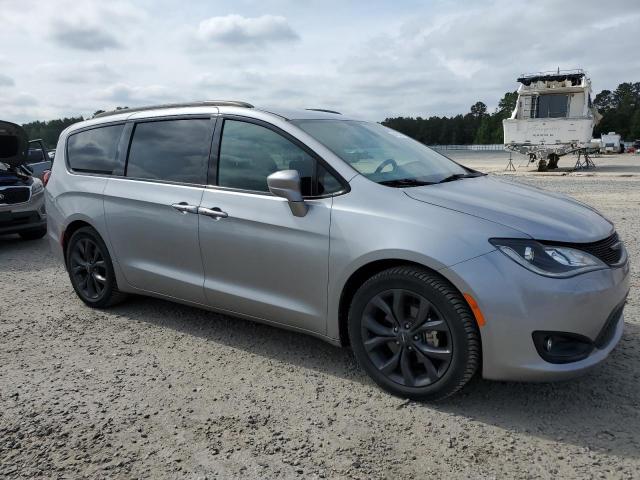 2C4RC1FG0JR318085 - 2018 CHRYSLER PACIFICA TOURING PLUS Gümüş foto 4