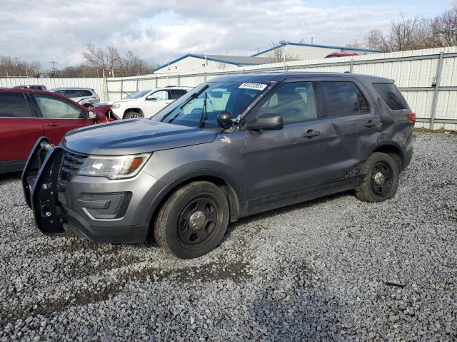 1FM5K8AR0HGA44011 - 2017 FORD EXPLORER POLICE INTERCEPTOR 灰色 照片 1