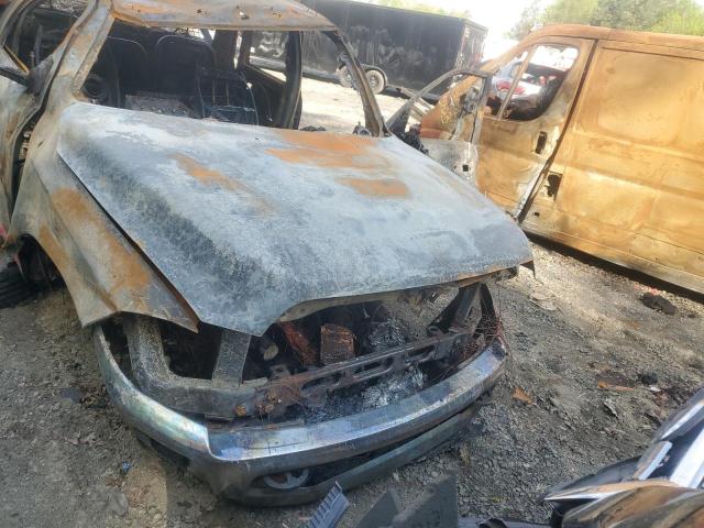 3C6UR5JJ6JG275467 - 2018 RAM 2500 SLT RED photo 5