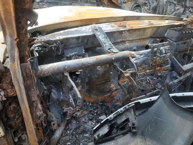 3C6UR5JJ6JG275467 - 2018 RAM 2500 SLT RED photo 9