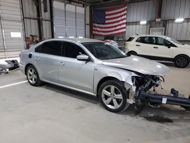 1VWAS7A39FC104300 - 2015 VOLKSWAGEN PASSAT S ვერცხლისფერი ფოტო 4