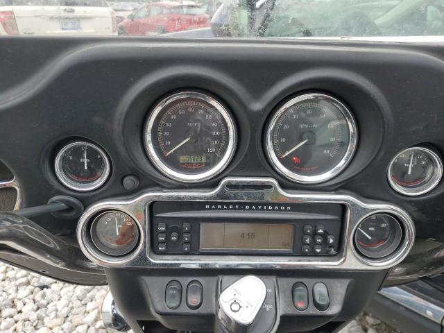 1HD1FCW106Y681161 - 2006 HARLEY-DAVIDSON FLHTCUI 双色 照片 7