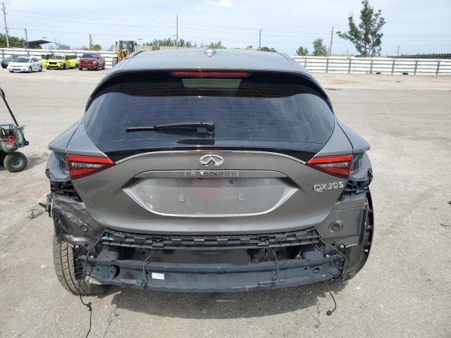 SJKCH5CP7JA041021 - 2018 INFINITI QX30 BASE GRAY photo 6