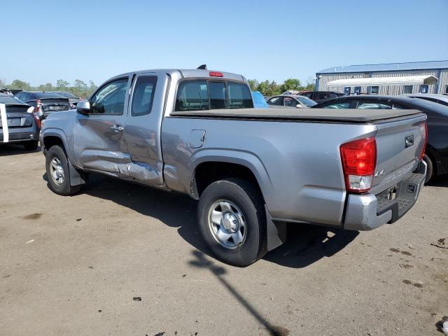 5TFSX5EN0HX054701 - 2017 TOYOTA TACOMA ACCESS CAB ვერცხლისფერი ფოტო 2