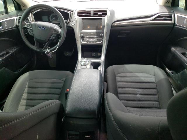 3FA6P0HD1KR215067 - 2019 FORD FUSION SE Білий фото 8