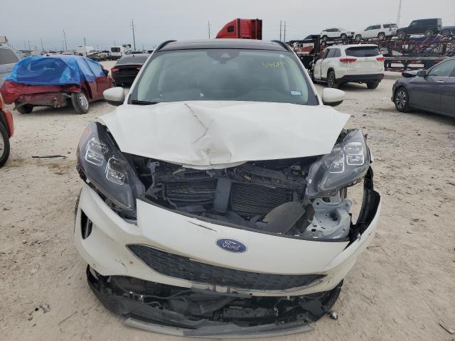 1FMCU9J90NUB82569 - 2022 FORD ESCAPE TITANIUM WHITE photo 5