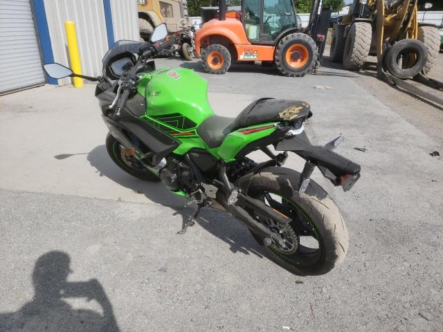 ML5EXER1XPDA81678 - 2023 KAWASAKI EX650 R Жасыл фото 3