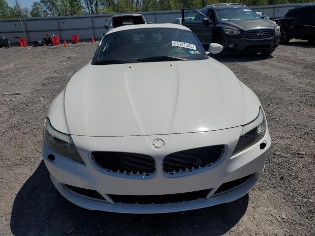 WBALM5C59BE378262 - 2011 BMW Z4 SDRIVE30I WHITE photo 5
