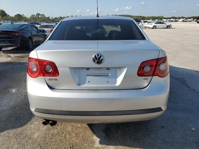 3VWEF71K47M077259 - 2007 VOLKSWAGEN JETTA WOLFSBURG 银色 照片 6