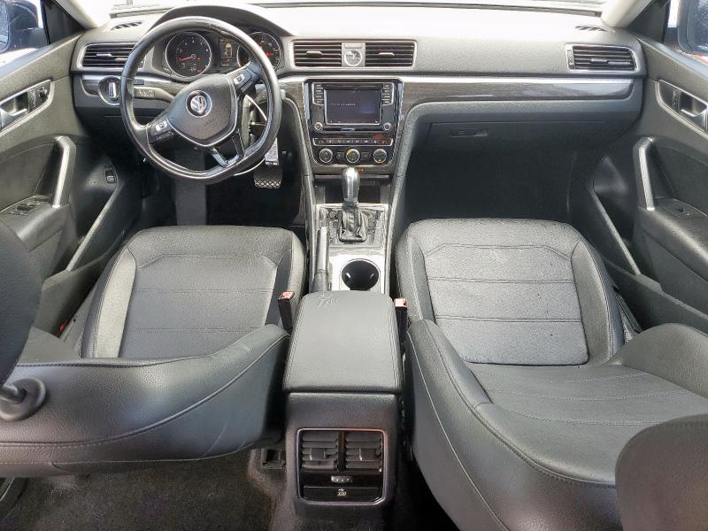 1VWBT7A37GC008653 - 2016 VOLKSWAGEN PASSAT SE BLACK photo 8