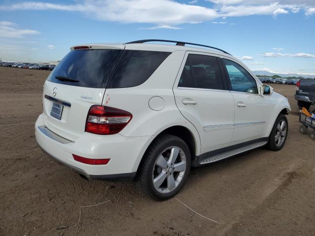 4JGBB8GB4AA623511 - 2010 MERCEDES-BENZ ML 350 4MATIC WHITE photo 3