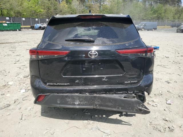5TDGZRBH6NS178687 - 2022 TOYOTA HIGHLANDER XLE BLACK photo 6
