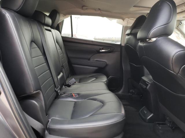 5TDHZRAH7NS112574 - 2022 TOYOTA HIGHLANDER XLE Մոխրագույն լուսանկար 11