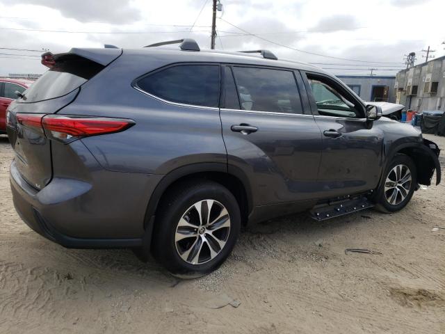 5TDHZRAH7NS112574 - 2022 TOYOTA HIGHLANDER XLE Մոխրագույն լուսանկար 3