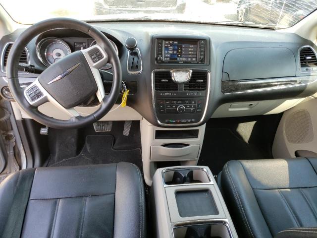 2C4RC1BG4FR730653 - 2015 CHRYSLER TOWN & COU TOURING GRAY photo 8