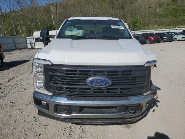 1FT8W2BT7PED66555 - 2023 FORD F250 SUPER DUTY WHITE photo 5