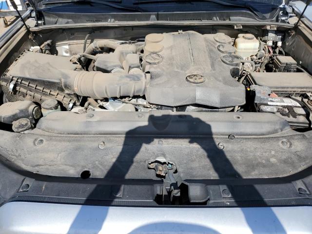 JTEBU5JR4L5789781 - 2020 TOYOTA 4RUNNER SR5/SR5 PREMIUM 银色 照片 11