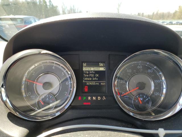 2C4RC1CG2FR731640 - 2015 CHRYSLER TOWN & COU TOURING L SILVER photo 9