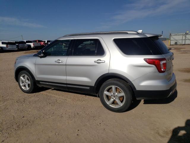 1FM5K8D87GGA53063 - 2016 FORD EXPLORER XLT SILVER photo 2