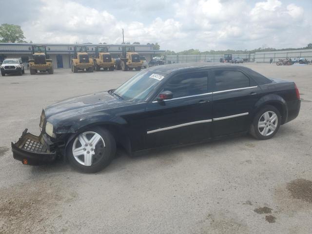 2005 CHRYSLER 300, 