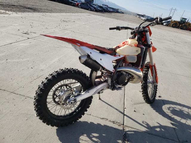 VBKXCM237PM285995 - 2023 KTM 300 XC TPI ORANGE photo 4