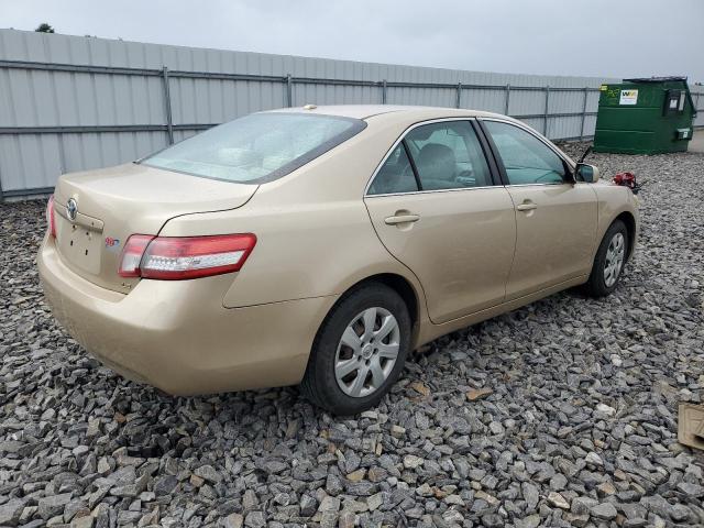 4T1BF3EK1BU665547 - 2011 TOYOTA CAMRY BASE GOLD photo 3