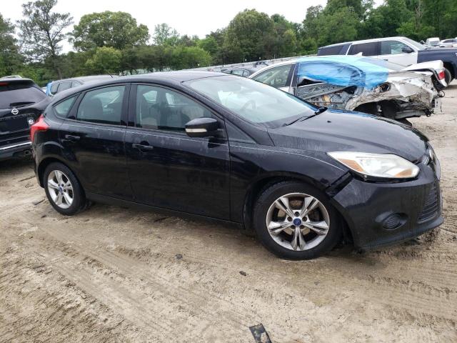 1FADP3K23DL112847 - 2013 FORD FOCUS SE BLACK photo 4