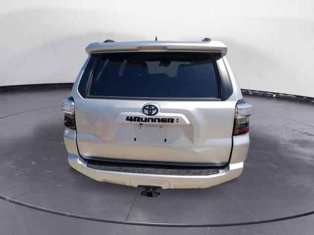 JTENU5JR1N6009228 - 2022 TOYOTA 4RUNNER SR5/SR5 PREMIUM 银色 照片 6