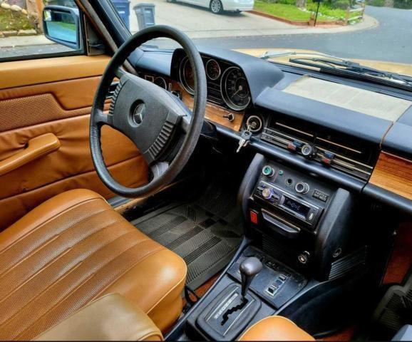 11511412044514 - 1976 MERCEDES-BENZ 300 D BEIGE photo 5