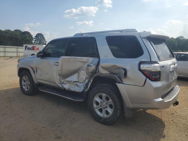 JTEBU5JRXG5314173 - 2016 TOYOTA 4RUNNER SR5/SR5 PREMIUM 银色 照片 2