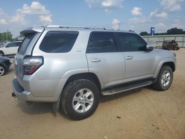 JTEBU5JRXG5314173 - 2016 TOYOTA 4RUNNER SR5/SR5 PREMIUM 银色 照片 3