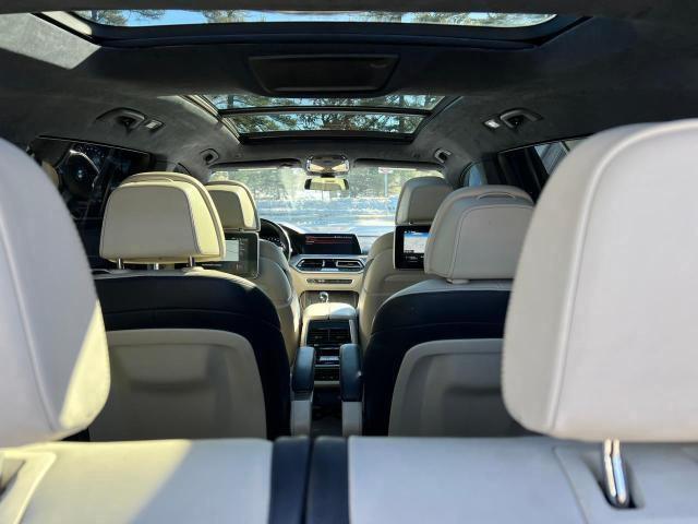 5UXCX4C53KLB39548 - 2019 BMW X7 XDRIVE50I BLACK photo 9