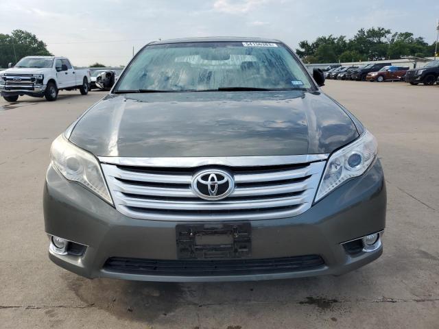 4T1BK3DB2BU420818 - 2011 TOYOTA AVALON BASE 灰色 照片 5