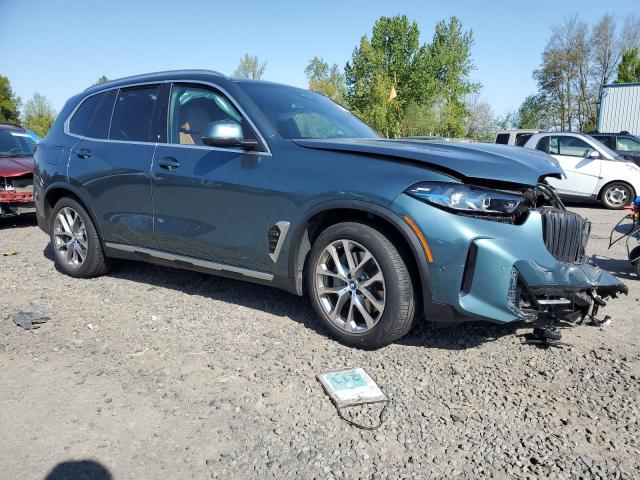 5UX43EU01R9T80389 - 2024 BMW X5 XDRIVE50E TEAL photo 4
